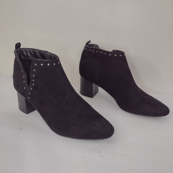 N.Y  &.CO. women's black booties size (10) - Picture 1 of 12